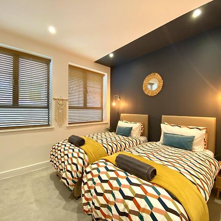 Stunning 2 Bed Apartment Sea Views And Parking Worthing Ngoại thất bức ảnh