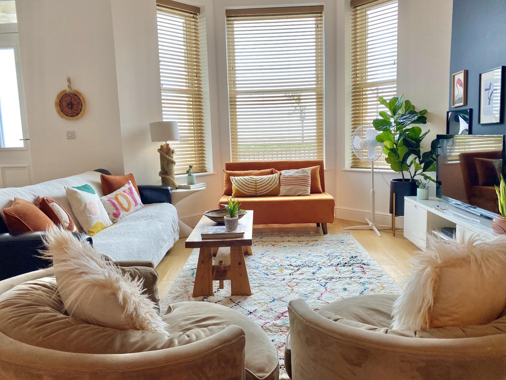 Stunning 2 Bed Apartment Sea Views And Parking Worthing Phòng bức ảnh